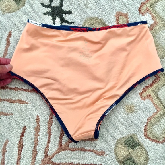 The Seea retro floral bikini size medium - Picture 7 of 11